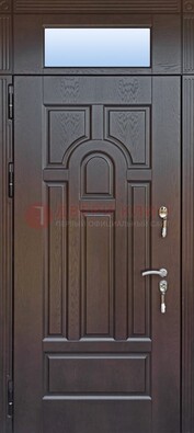 Железная дверь с фрамугой в коричневом цвете ДФГ-22 в Электрогорске