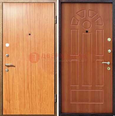 Светлая железная дверь с ламинатом МДФ внутри ДЛ-15 в Саранске