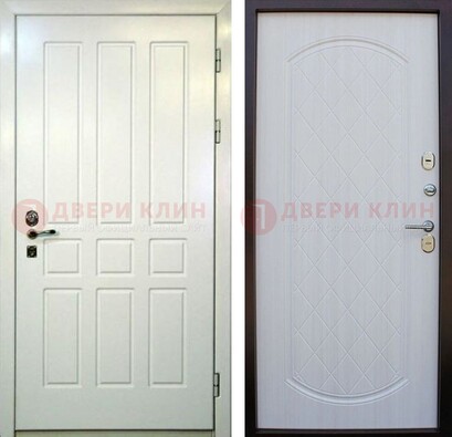 Белая стальная дверь с МДФ в квартиру ДМ-378 в Санкт-Петербурге