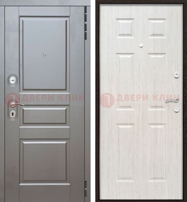 Светлая металлическая дверь с двумя МДФ панелями ДМ-458 в Долгопрудном