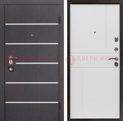 Темная стальная дверь с белыми вставками с МДФ ДМ-482 в Омске