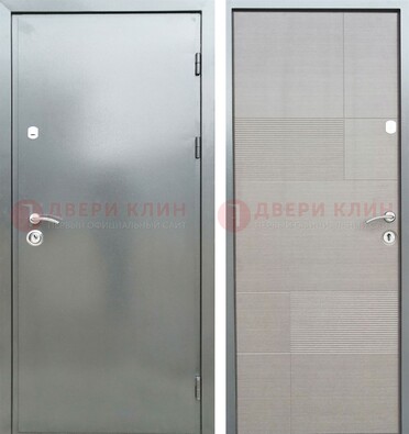 Металлическая серая дверь с порошковым покрытием и серым МДФ внутри ДП-250 в Санкт-Петербурге