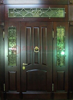 Стальная парадная дверь со стеклом и ковкой ДПР-18 для деревянного дома 