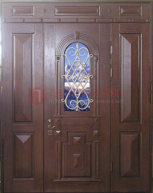 Стальная парадная дверь со стеклом и ковкой ДПР-4 для коттеджа в Черноголовке