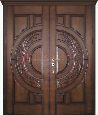 Утепленная коричневая стальная парадная дверь ДПР-51 в Егорьевске
