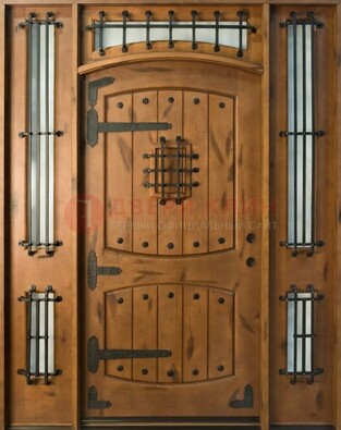 Парадная дверь с коваными элементами ДПР-68 в коттедж в Черноголовке