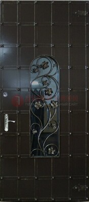 Высокая железная дверь со стеклом и ковкой ДСК-15 в Звенигороде