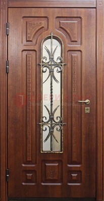 Тяжелая стальная дверь со стеклом и ковкой ДСК-42 в Егорьевске