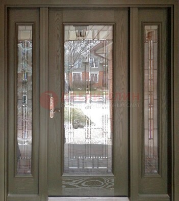 Коричневая стальная дверь с массивом дуба с витражом ВЖ-16 в Егорьевске